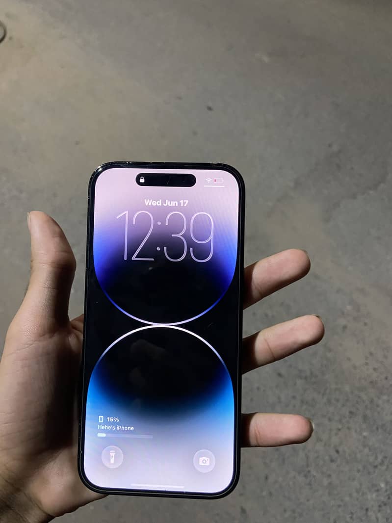 Apple iPhone 14 Pro 0
