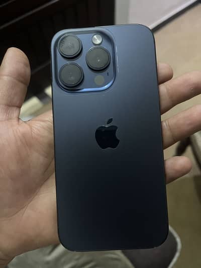 Apple iPhone 15 Pro FU 89%