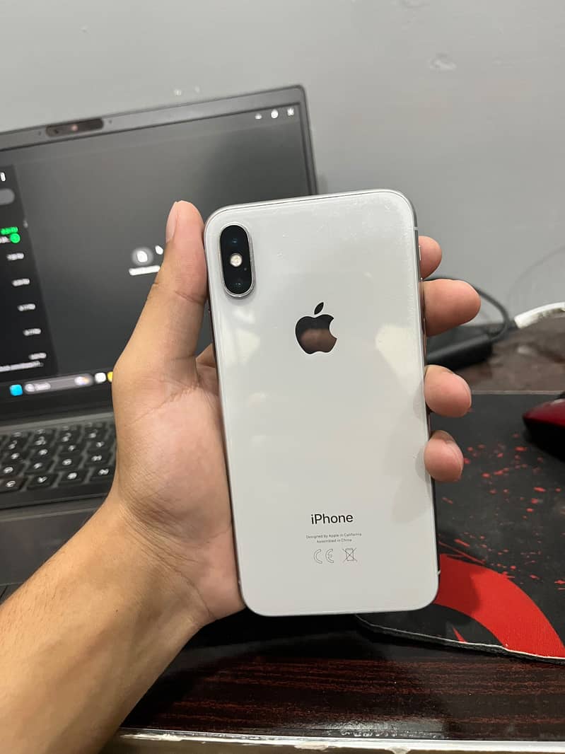 Apple iPhone X 0