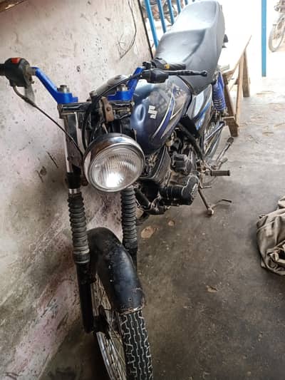 Ravi piyago good ok condition