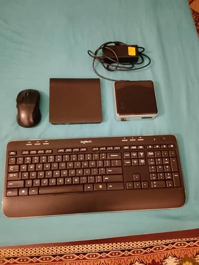 Intel USFF Desktop