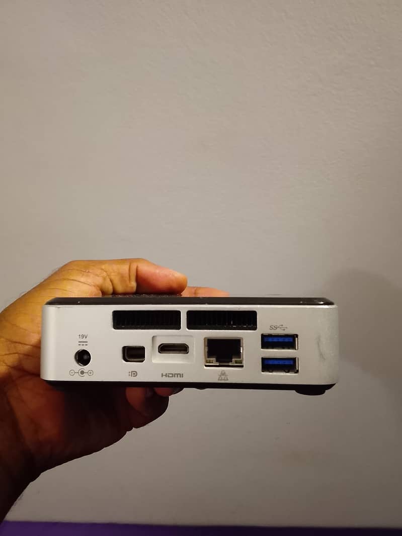 Intel USFF Desktop 2