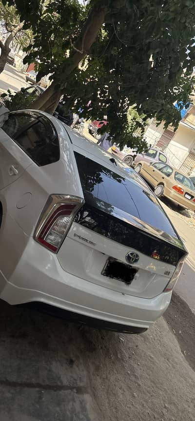 Toyota Prius 2014 regesterd 2018