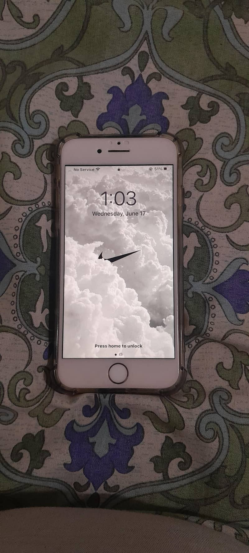 Apple iPhone 7 9