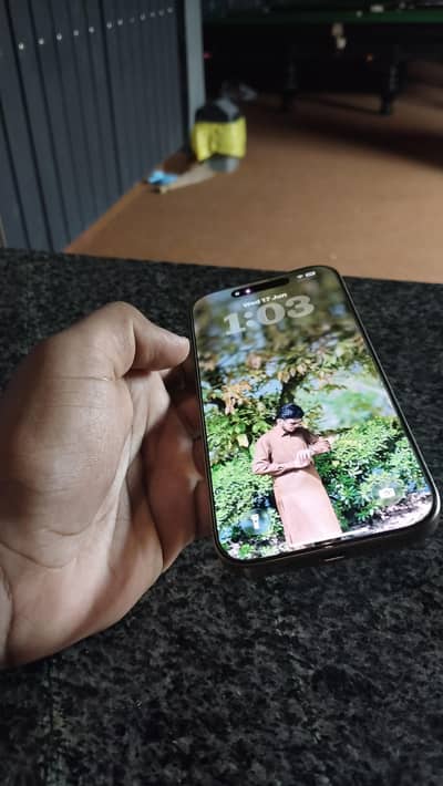 Apple iPhone 16 Pro