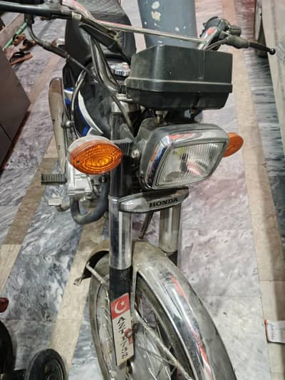 honda 125 black
