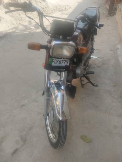 Honda 70 cc model 18/19 bike for sale