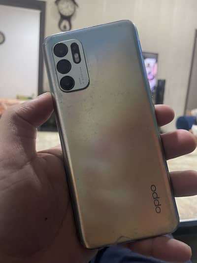 OPPO Reno6