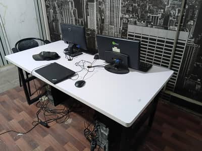 Big office workstation table