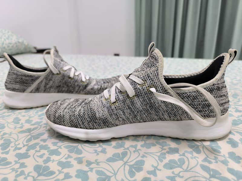 Adidas Cloud foam 1