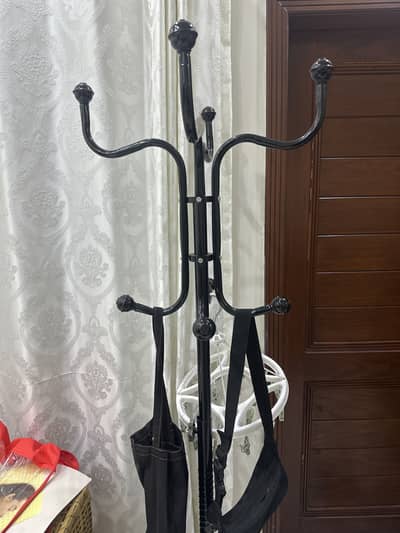 Clothes Stand
