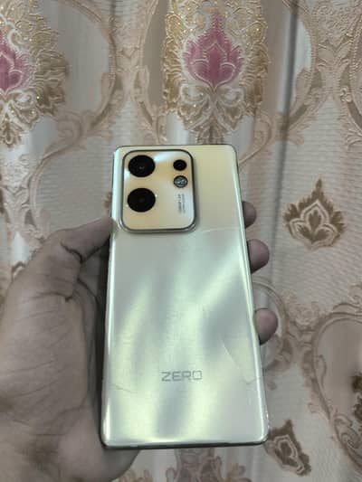Infinix Zero 30