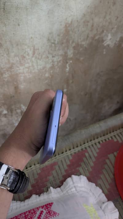 Vivo Y17s