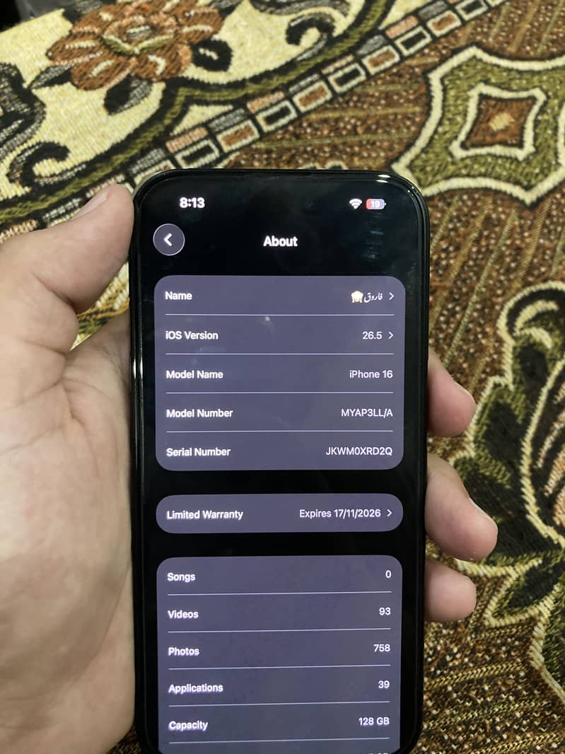 Apple iPhone 16 8