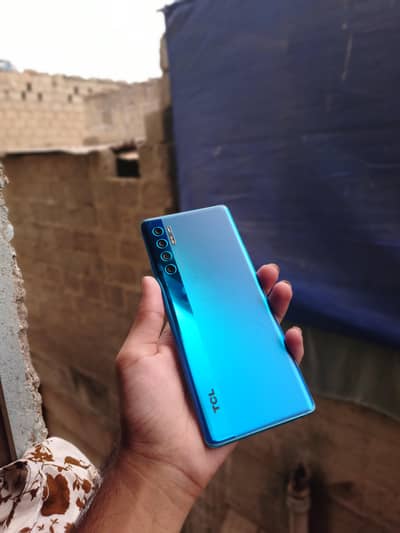 TCL 20 Pro 5G