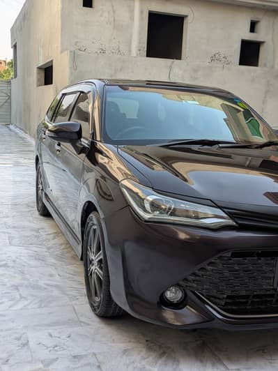 Toyota Corolla Fielder 2017