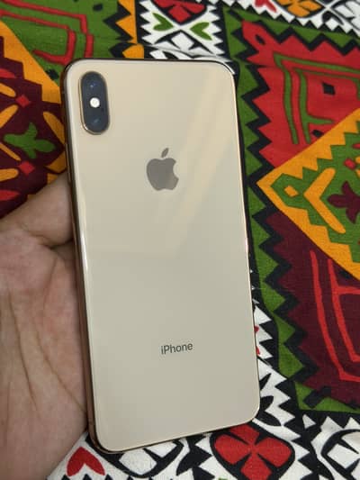 Apple iPhone XS Max with box