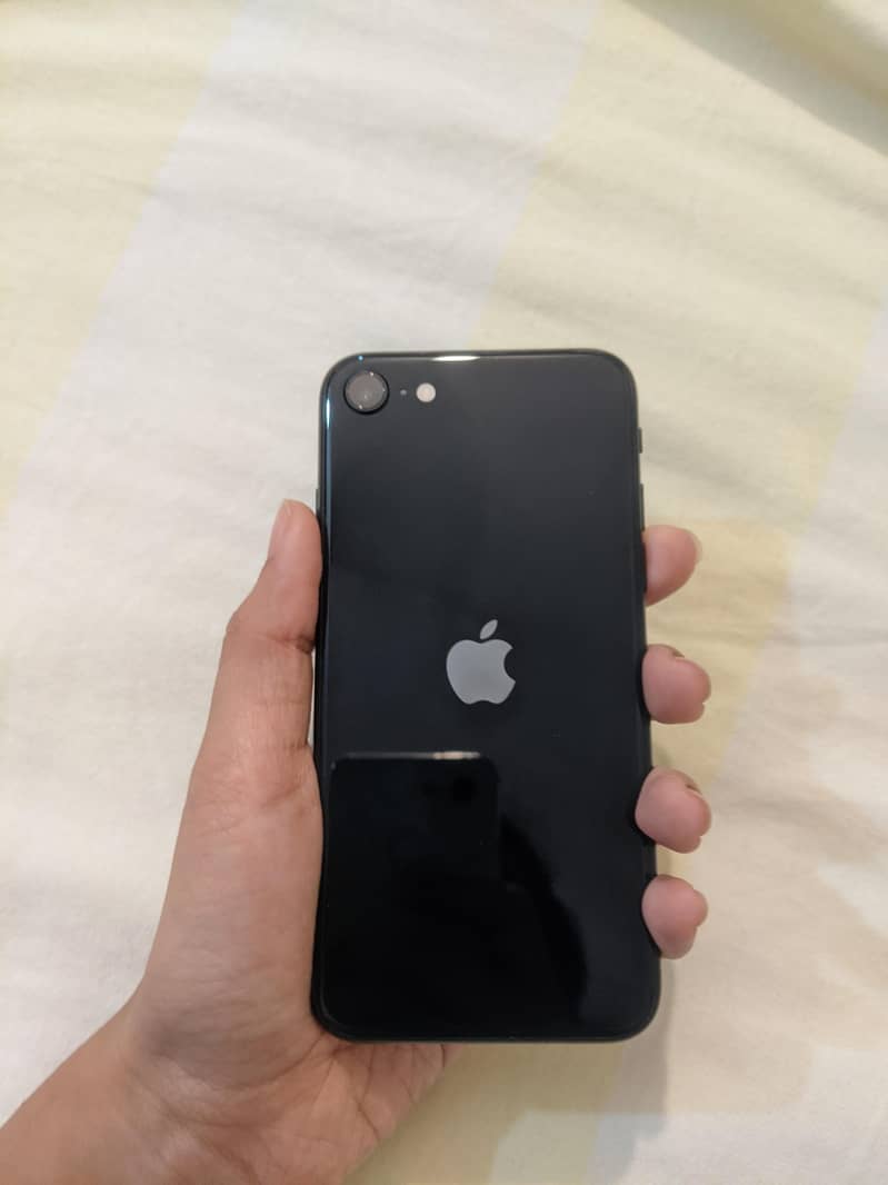 Apple iPhone SE 6