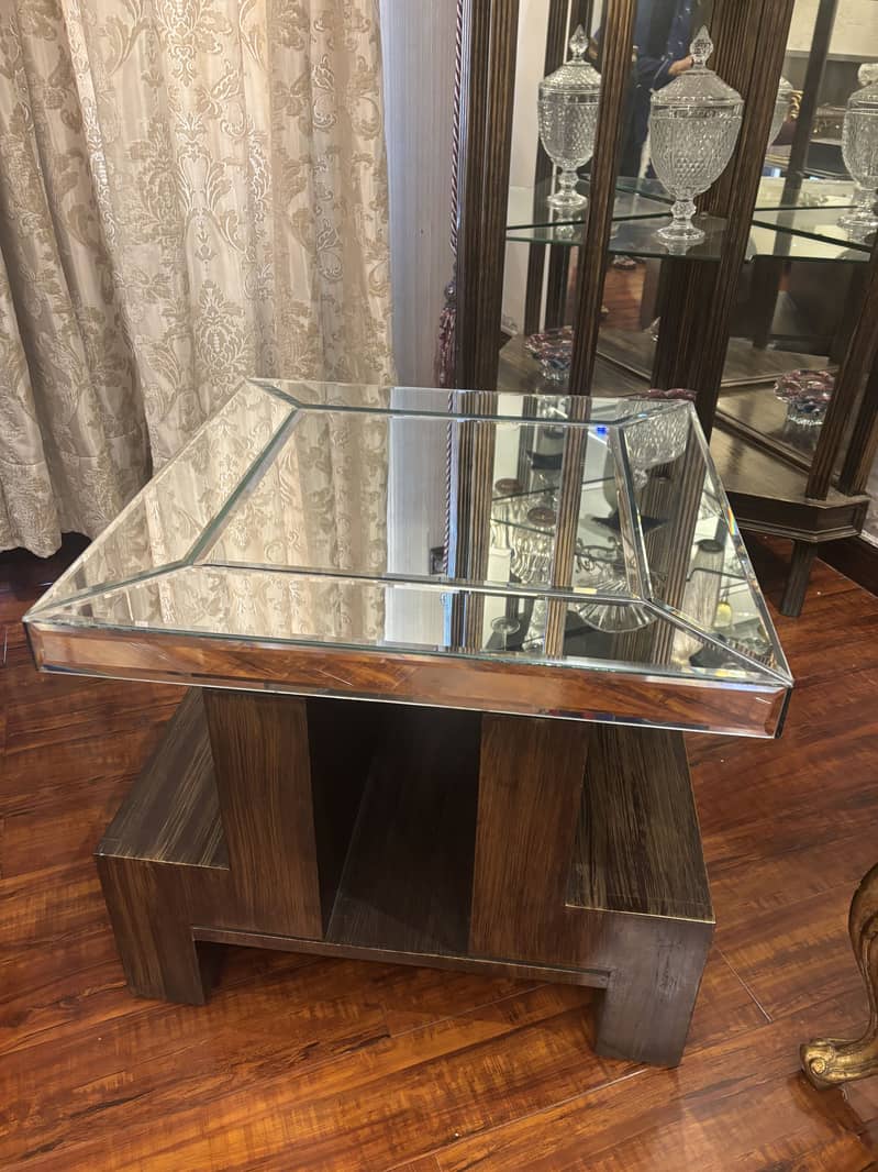 Side tables 1