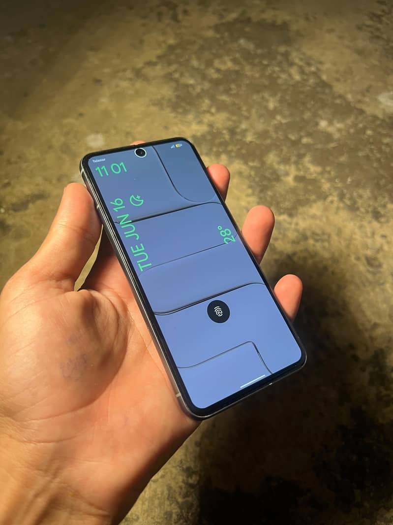 Google Pixel 8 3