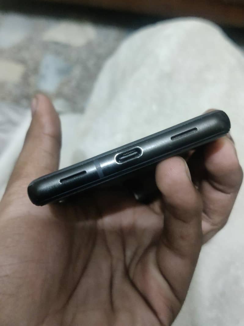Google Pixel 6a 4