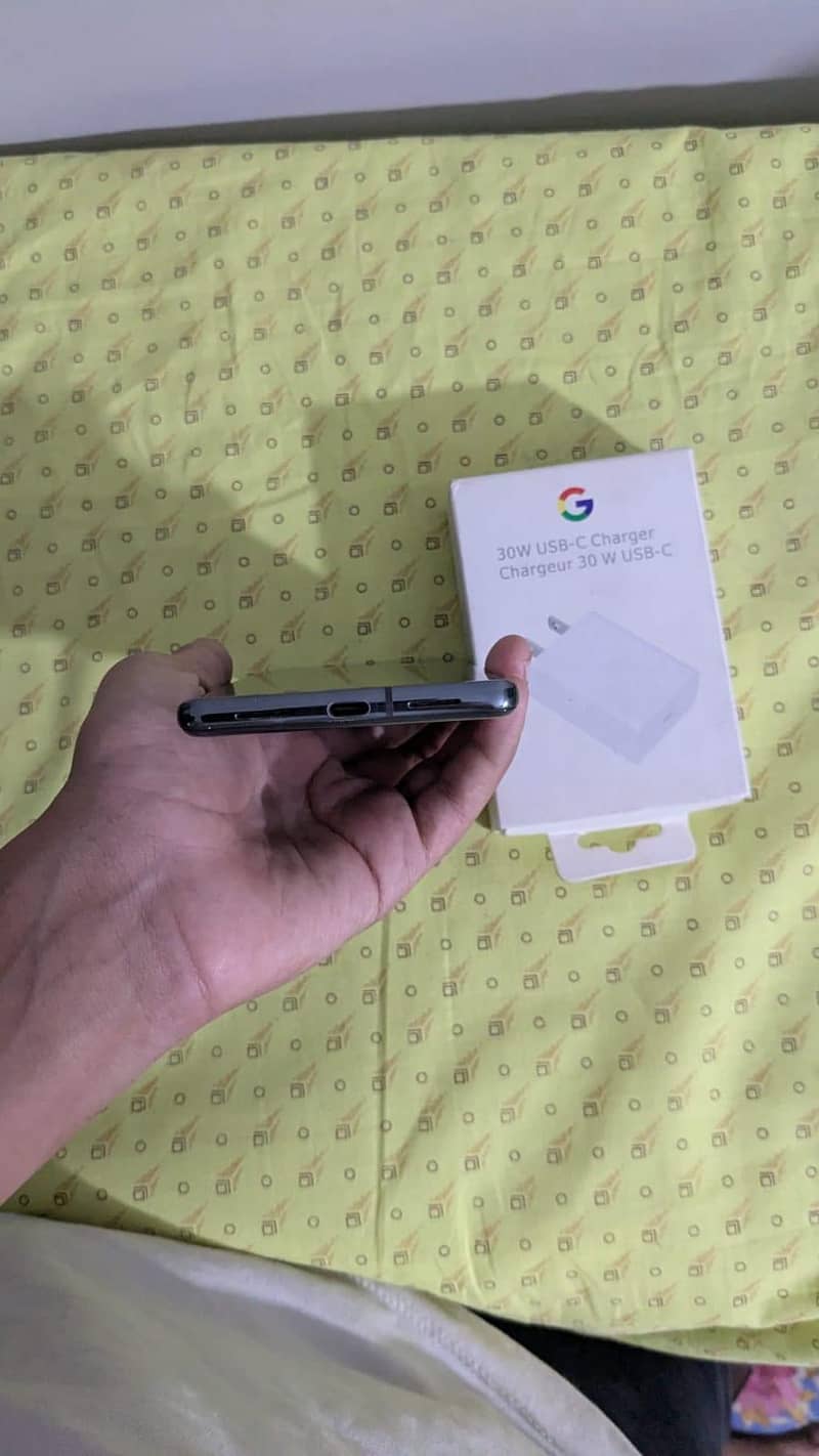 Google Pixel 7 Pro PTA approved with Google charger 11