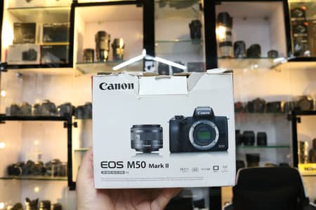 Canon M50 Mark II + 15-45mm Lens