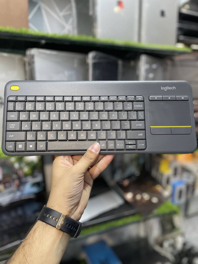 LOGITECH TOUCH PAD 0