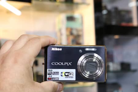 Nikon Coolpix S610 Digital DigiCam