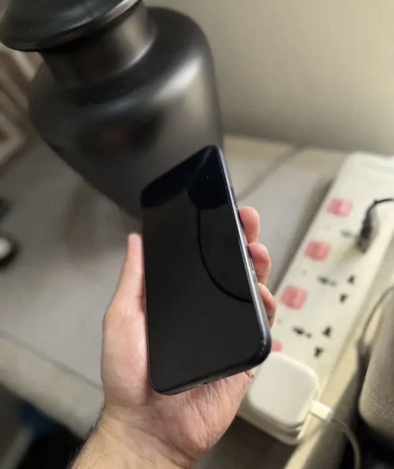 iphone 17 pro max 1