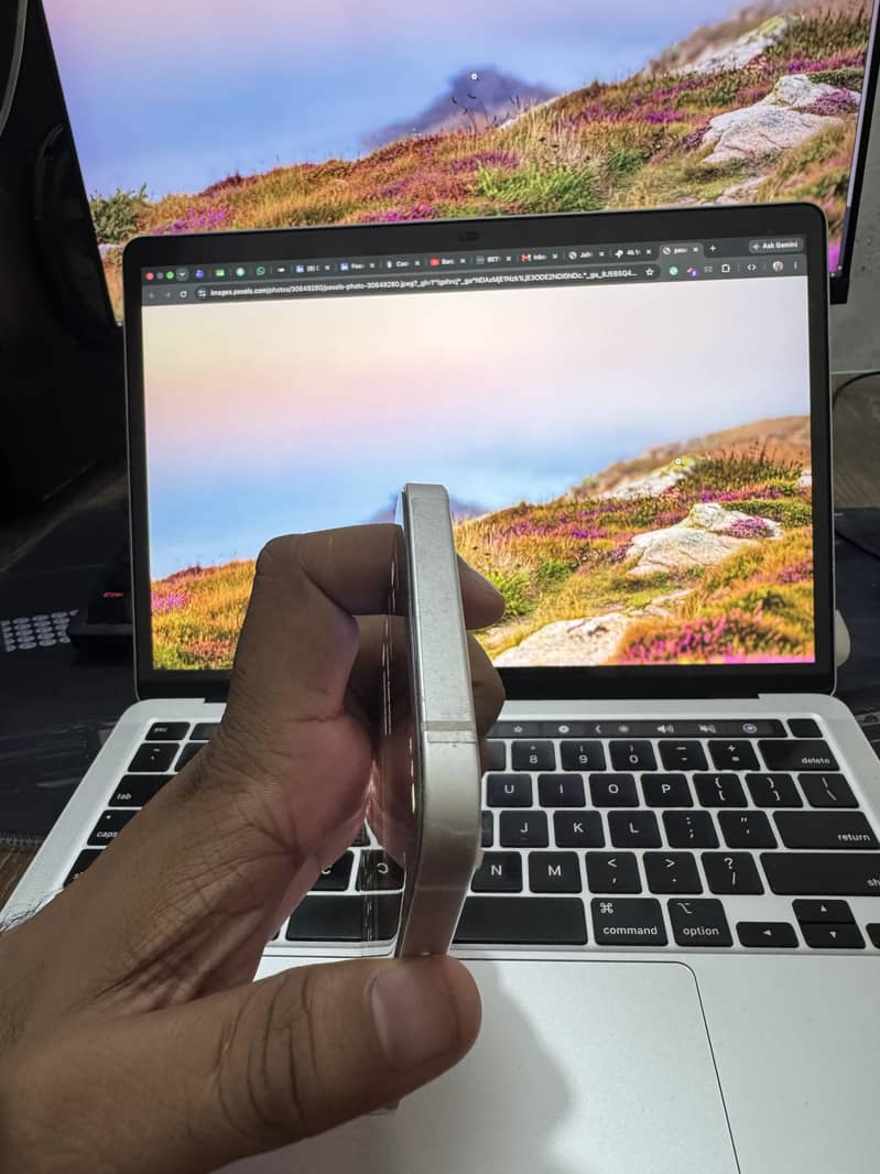 Apple iPhone 12 9