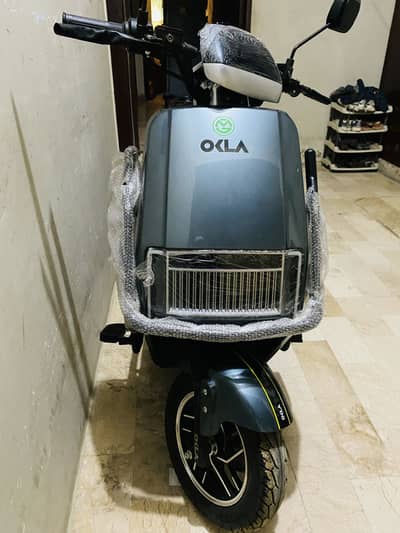 1200W Electric Scooter | 72V 32AH Battery | brand new
