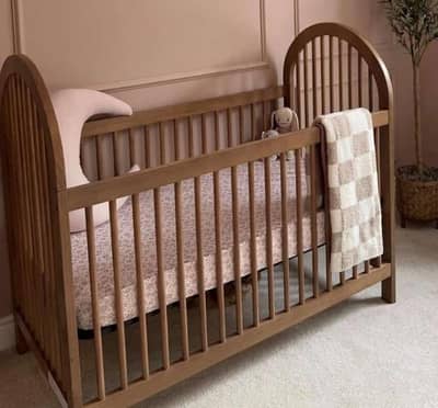 baby cot