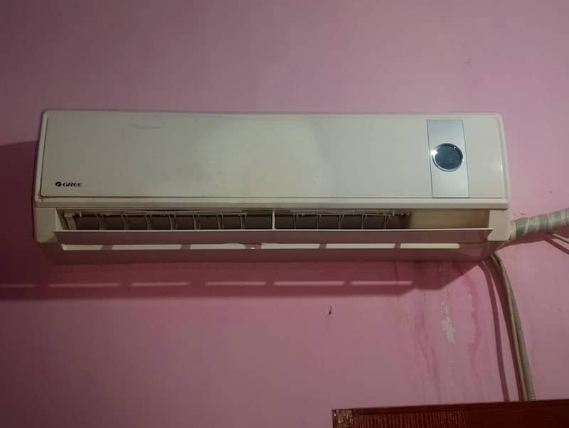 Gree ac 1.5 split 3