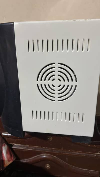 microwave oven