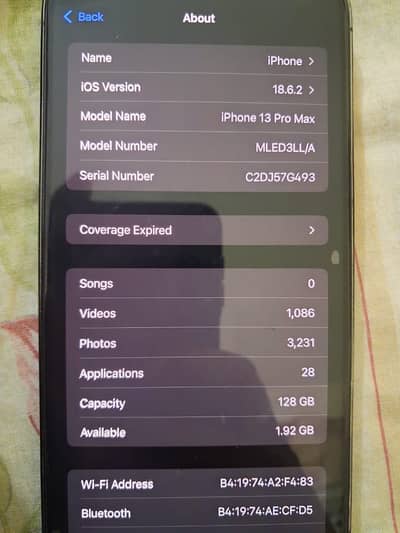 Apple iPhone 13
