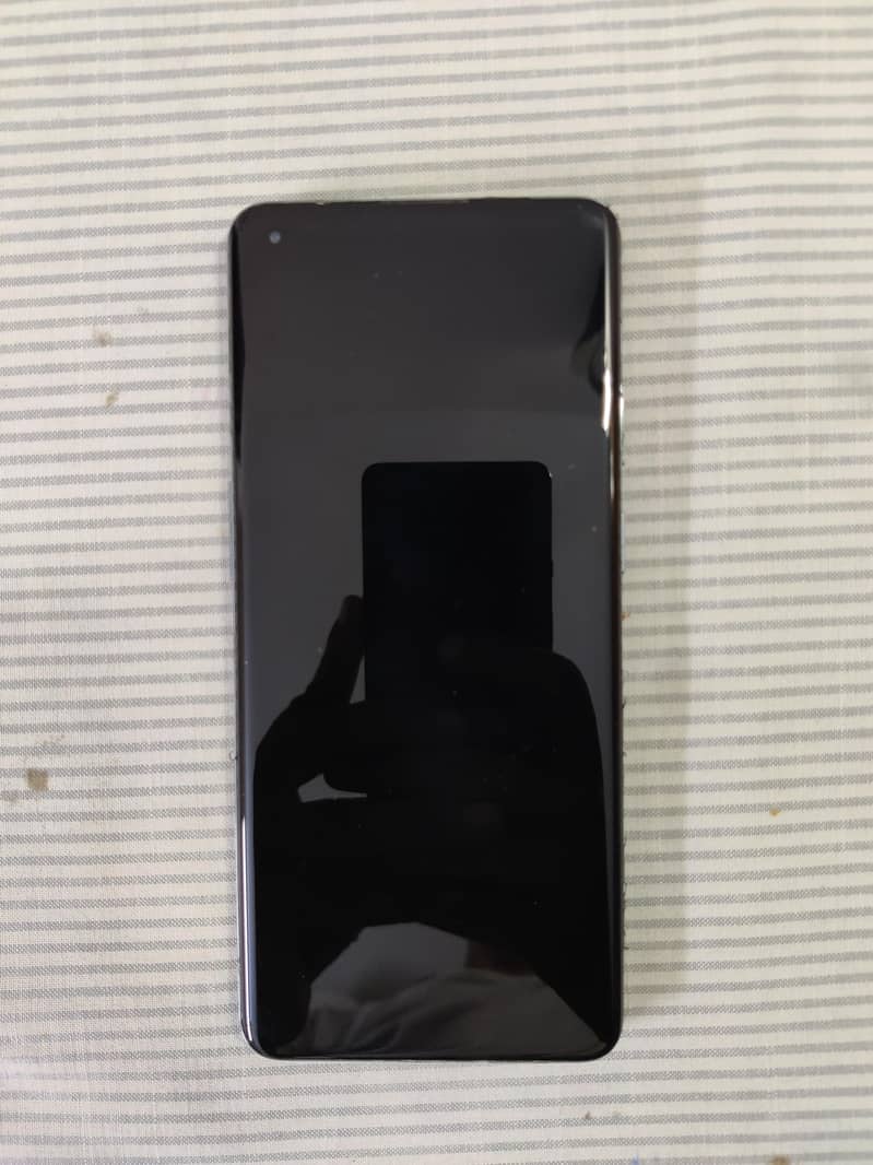 One Plus 9 Pro 0