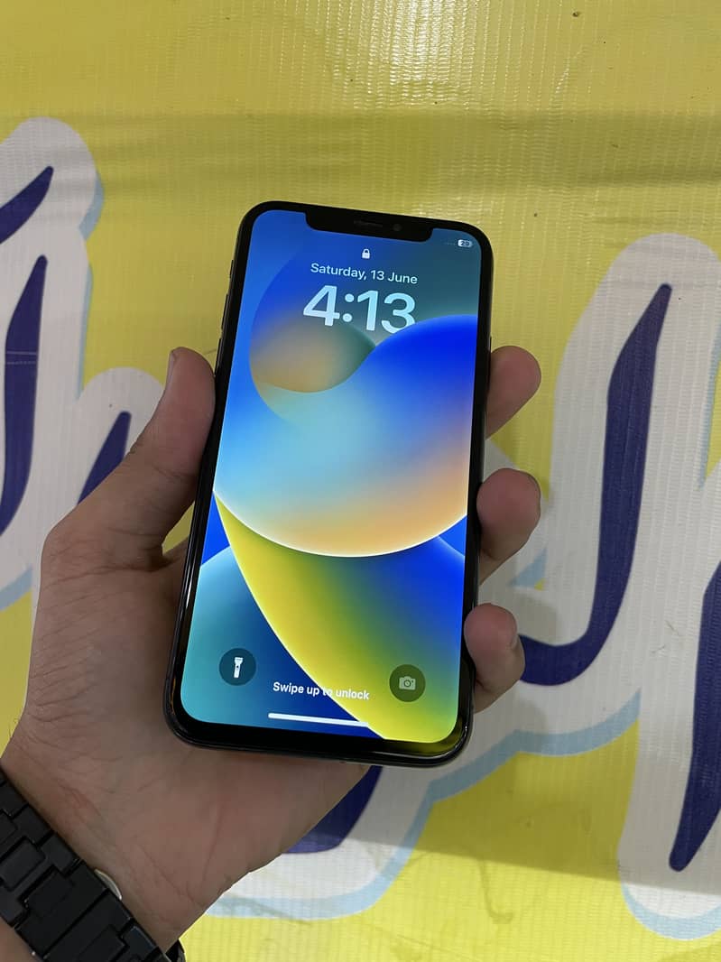 Apple iPhone X 0
