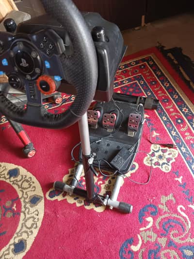 Logitech steering wheel g29