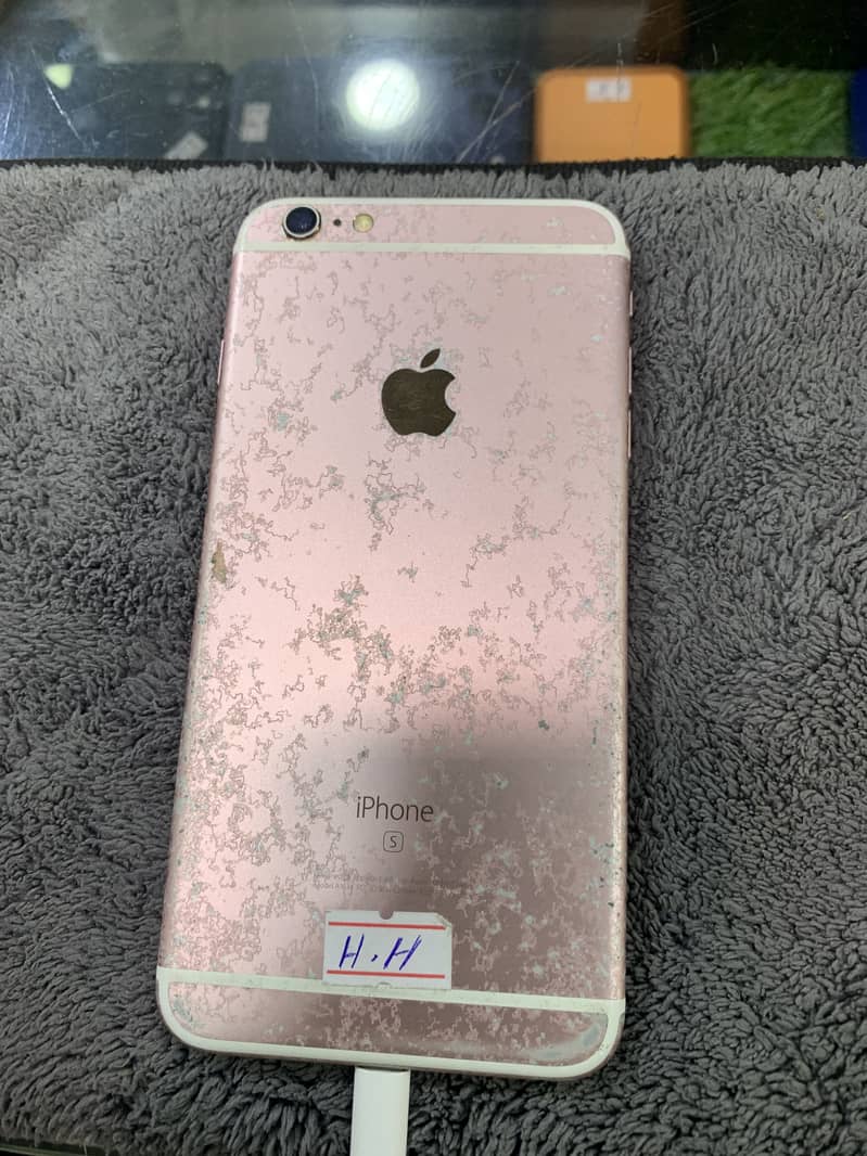 Apple iPhone 6S Plus 1