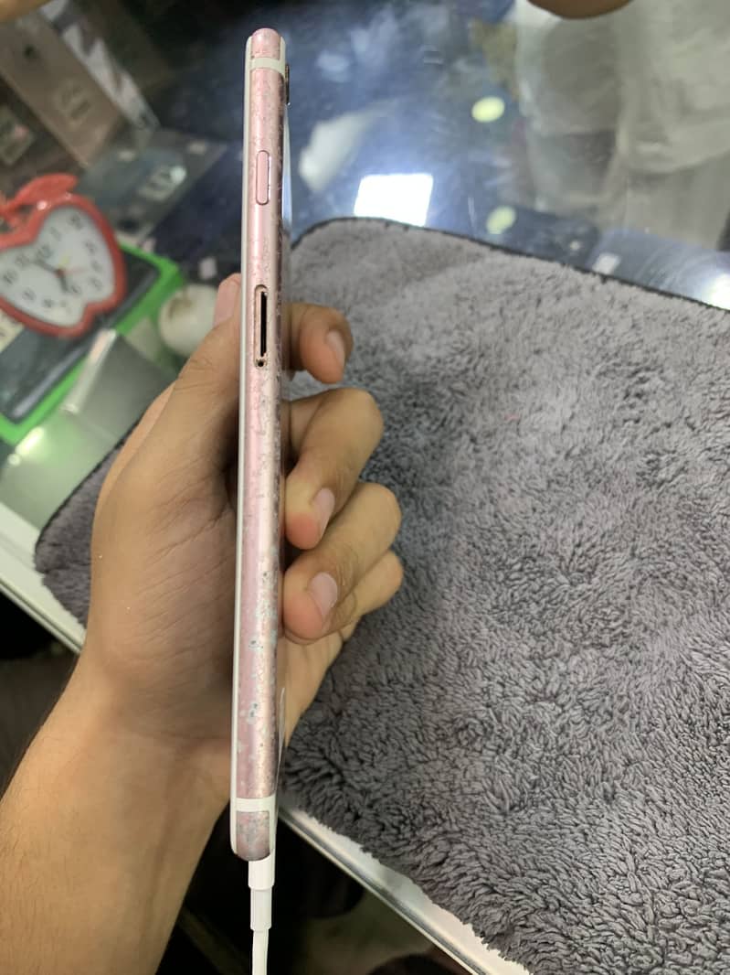 Apple iPhone 6S Plus 3