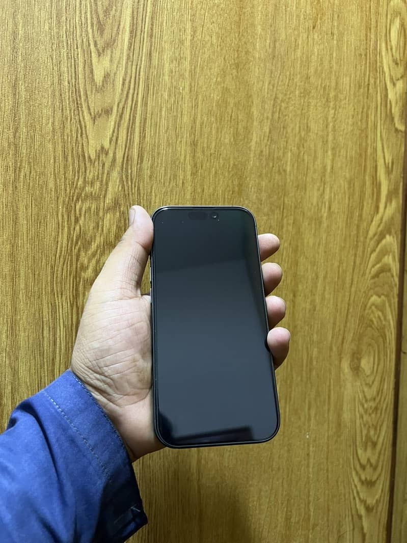 Apple iPhone 13 Pro 2
