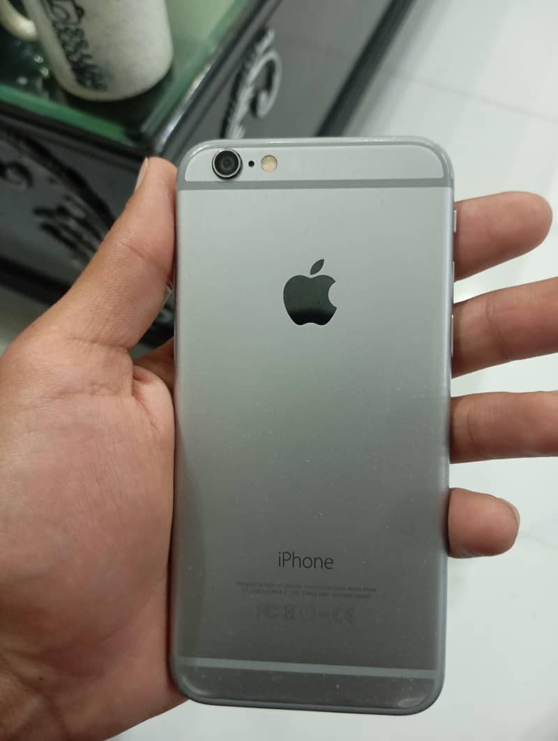 Apple iPhone 6 1