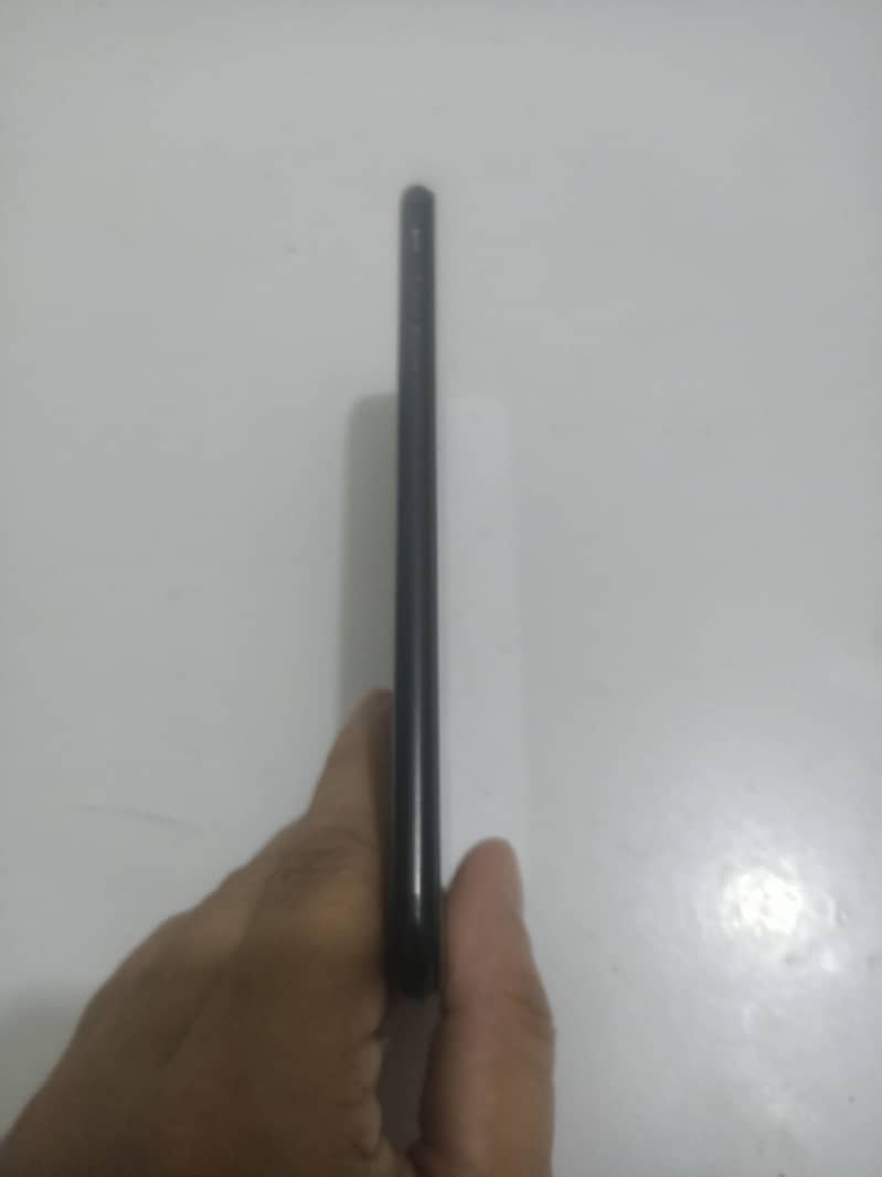 Apple iPhone 7 Plus 5