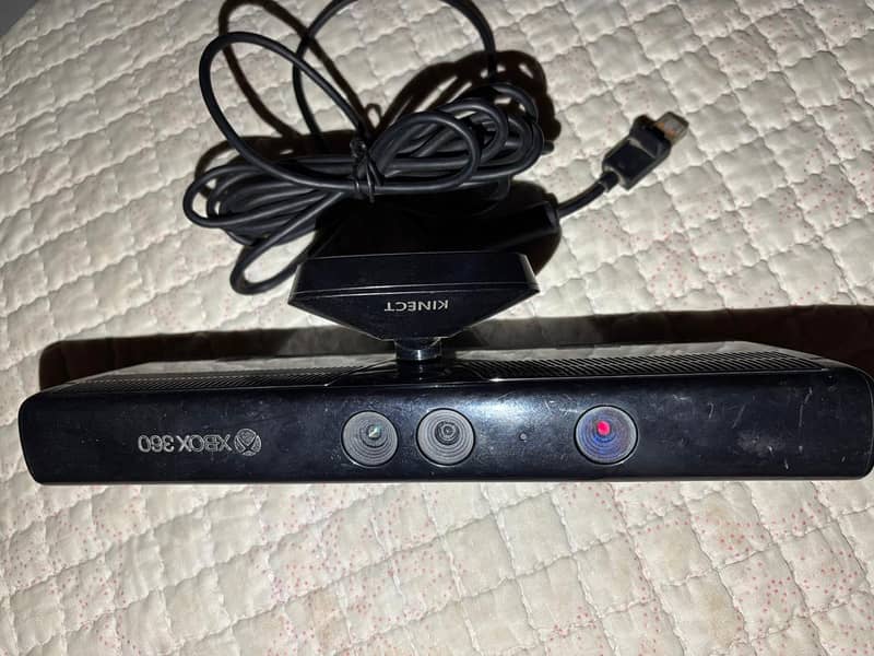 CD / KINECT / CONTROLLER 3