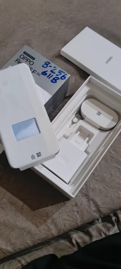 OPPO Reno 15 FS