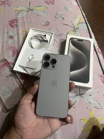 Apple iPhone 15 Pro Max