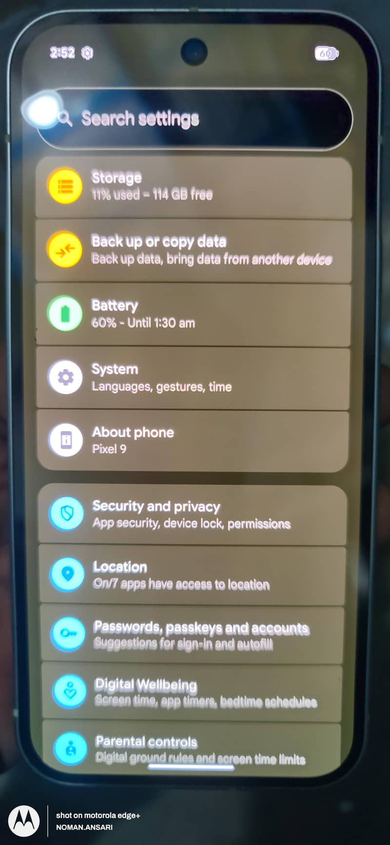 Google Pixel 9 4