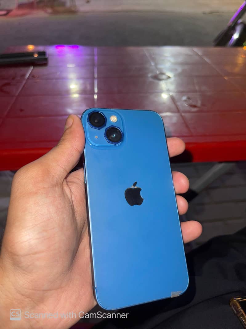 iPhone 13 1