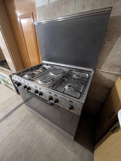 ARISTON STOVE FULL SIZE WITH ELECTRIC BARNER IMPORTED